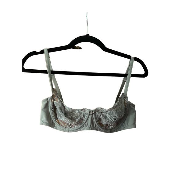 Emporio Armani Women's Underwire Green Lace Bra Adjustable Straps Size 34B - Picture 1 of 9